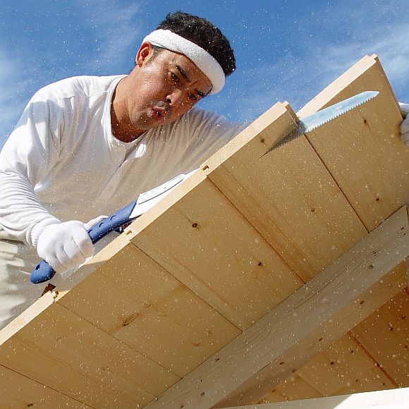 117-KSI635236_02_web