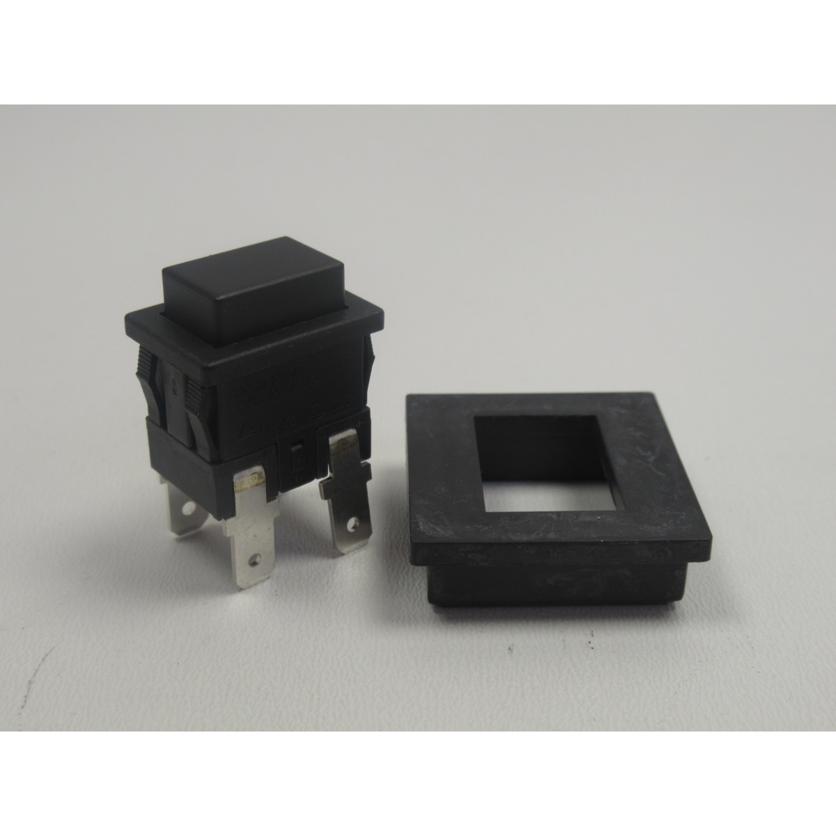 ART%5E0700380001033%5E001