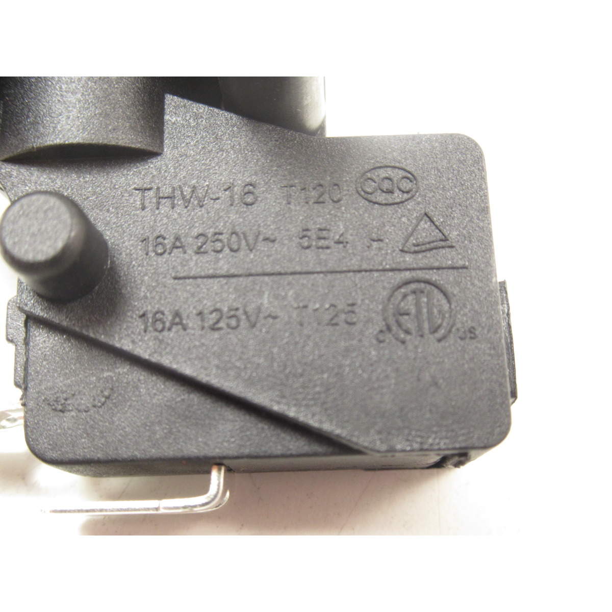 ART%5E0651001526%5E004