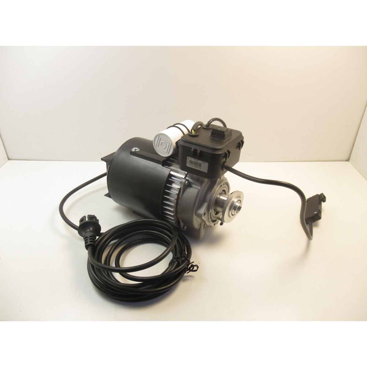 ART%5E07104704%5E001